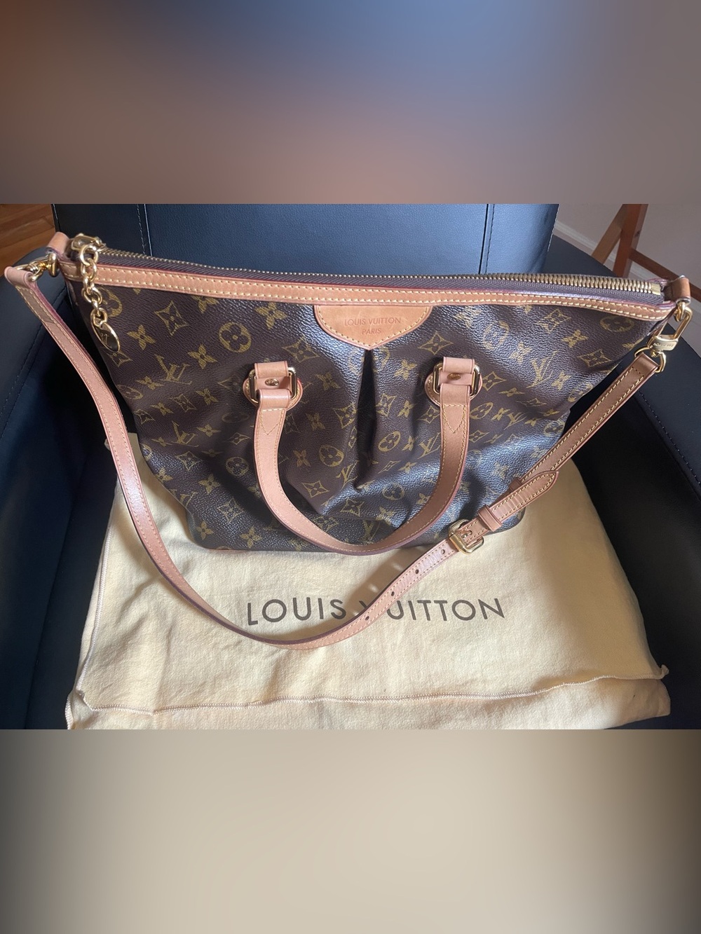 Louis Vuitton Monogram Canvas Tote with  Vachetta Trim